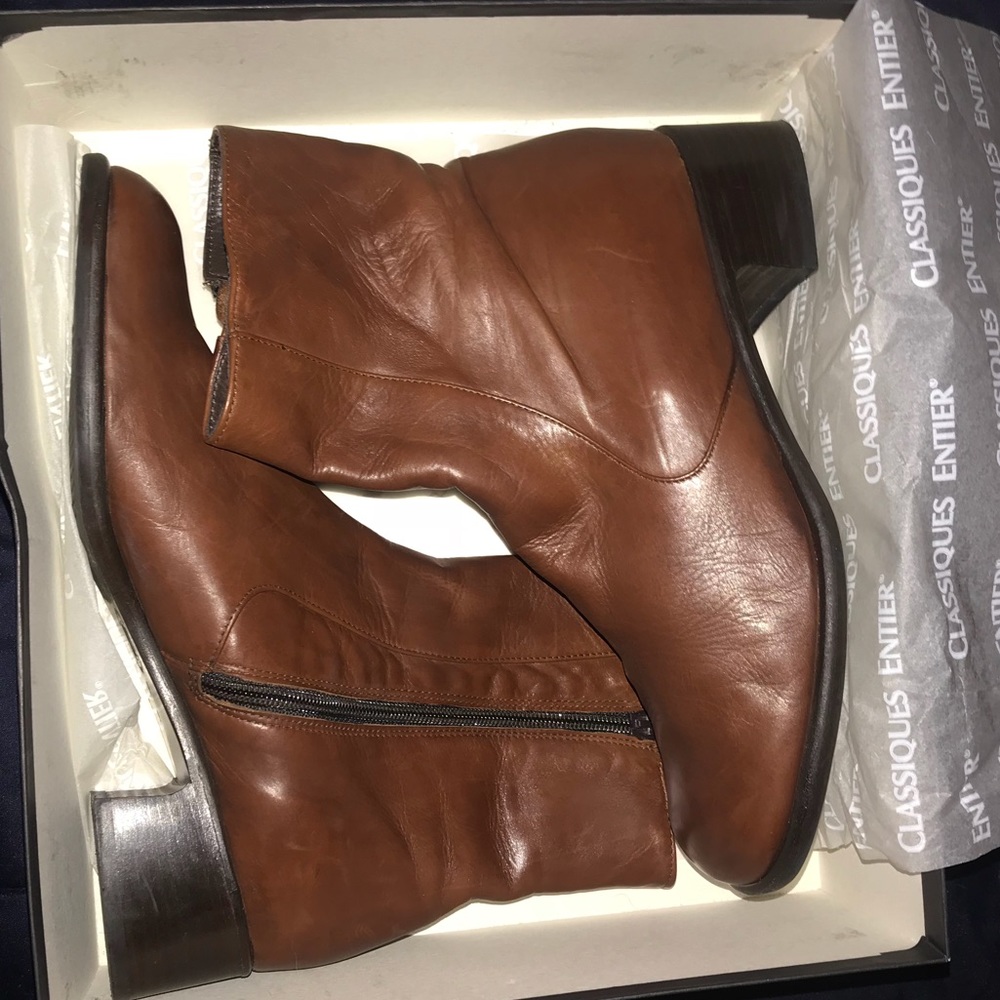 Women’s vintage size 9 Classiques Entier boots